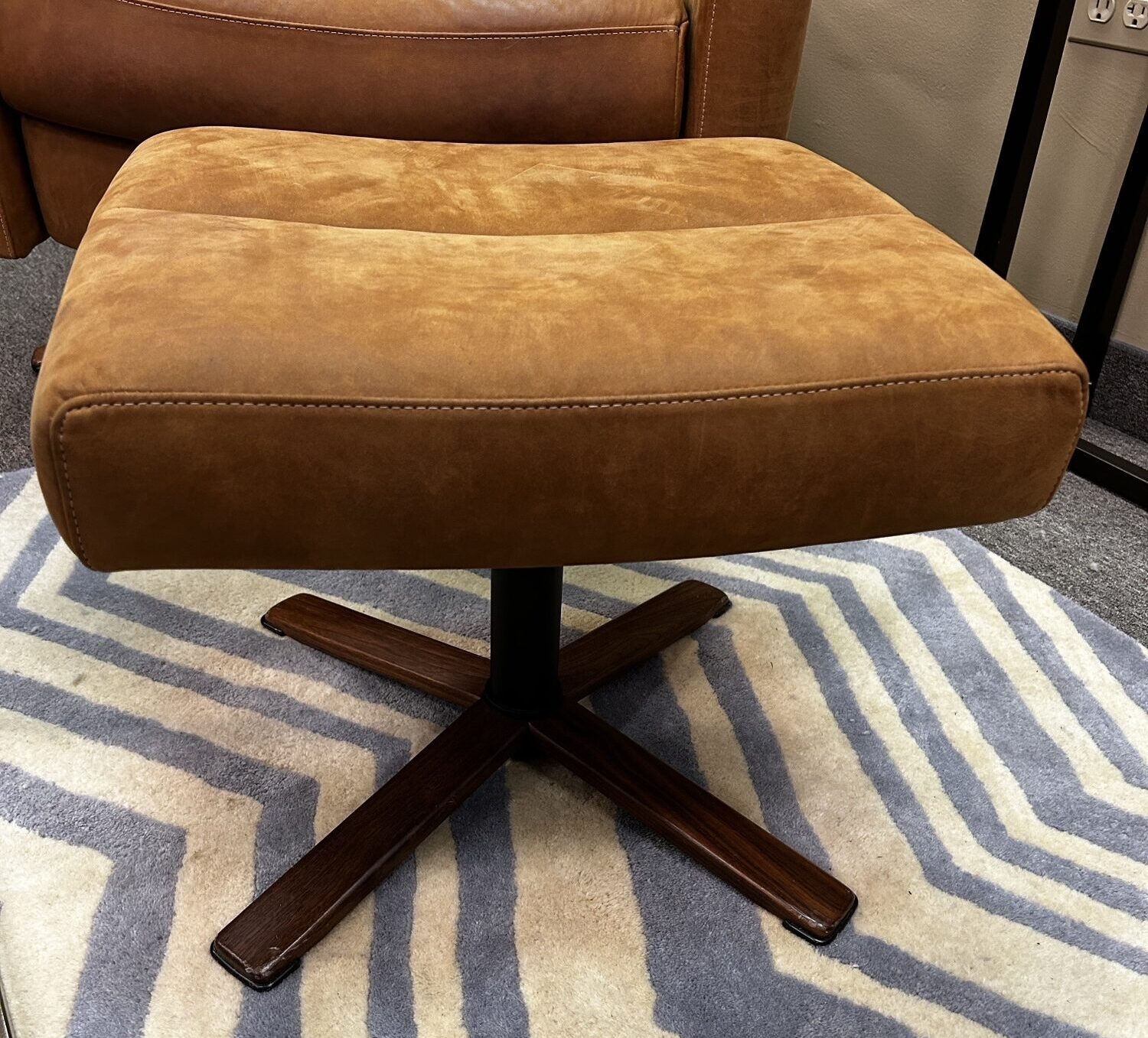 Cirrus Comfort Air Ottoman