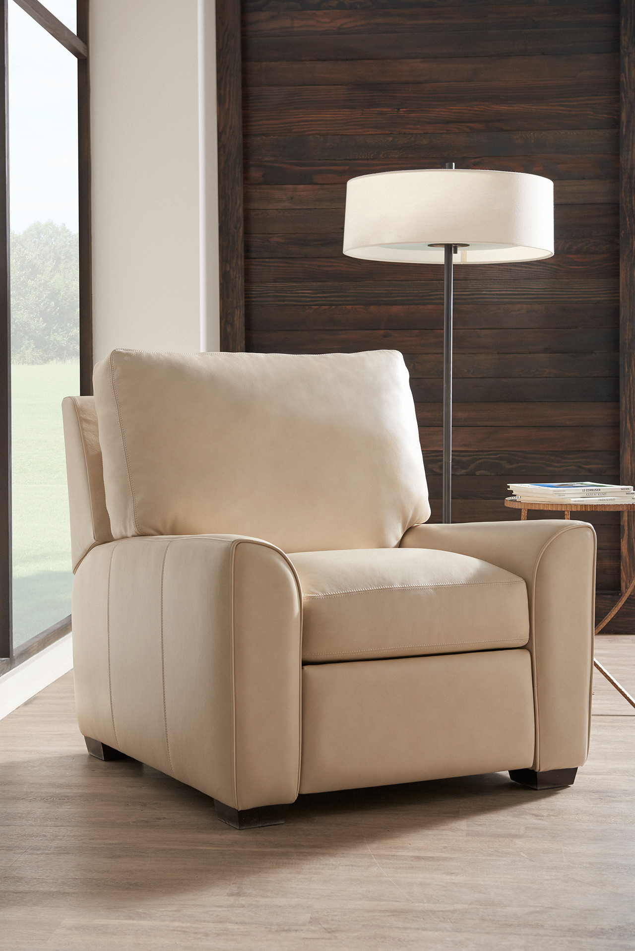 Kaden Motion/Swivel Recliner Classic Collection