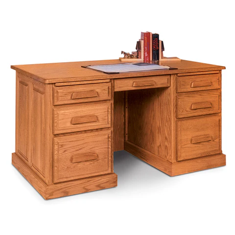 Classic Desk, Medium